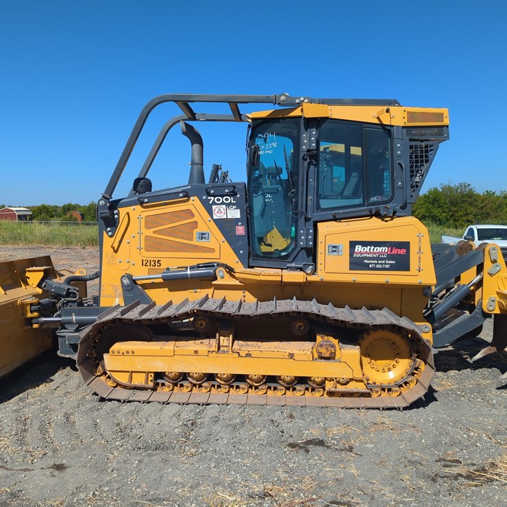 2025 DEERE 700L LGP