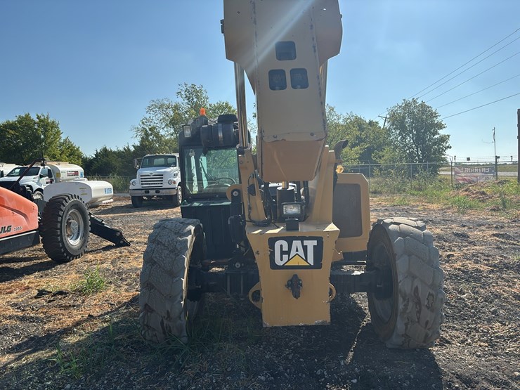 caterpillar-tl1055c-image-6