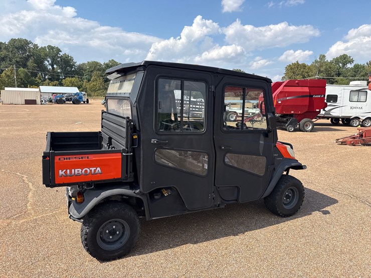 2017-kubota-rtvx1140-image-5