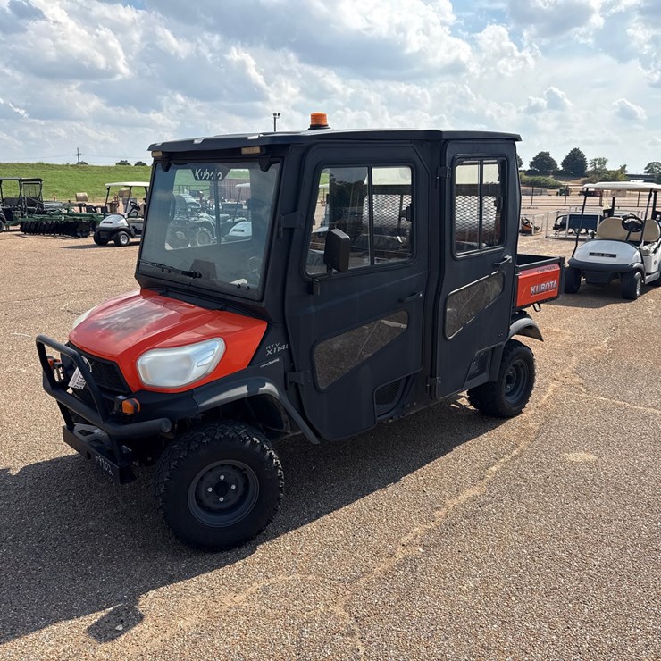 2017 KUBOTA RTVX1140