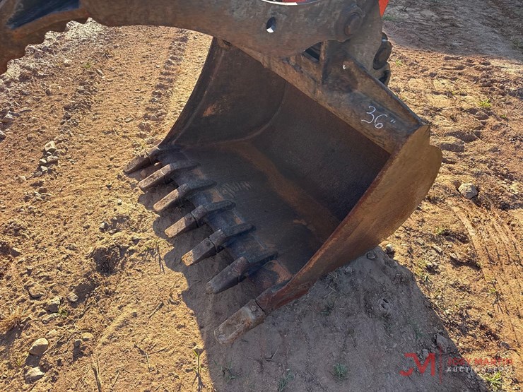 2019-kubota-kx057-4-image-14