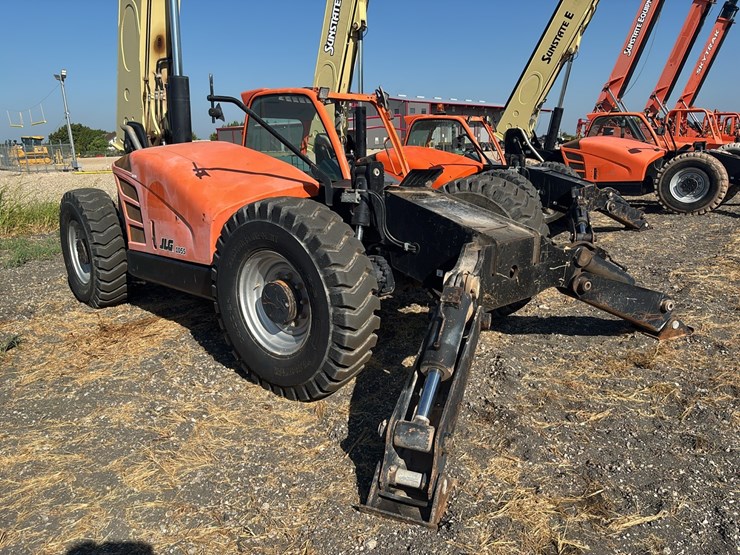 jlg-1055-image-3
