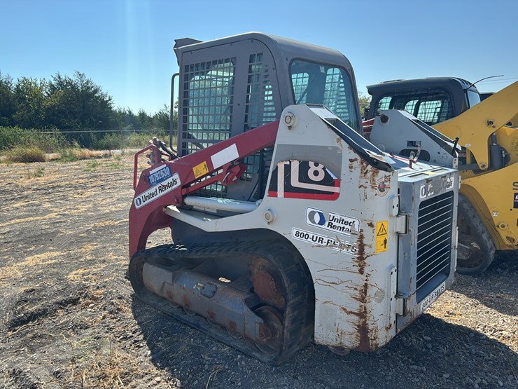 2008-takeuchi-tl8-image-5