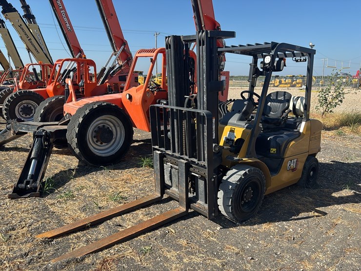2023-caterpillar-gp30n-image-1