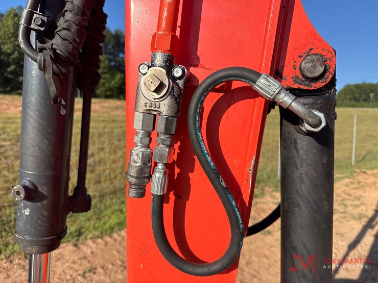 2019-kubota-kx057-4-image-19