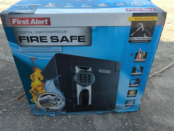 new-first-alert-2087fa-.94-cu-ft-fire-and-water-proof-dial-combination-safe-new-support-equipment-image-1