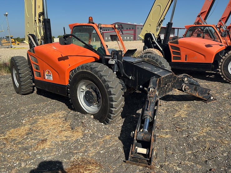 jlg-1055-image-3