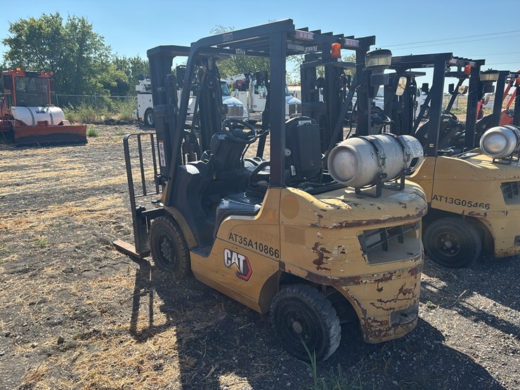 2022-caterpillar-gp25n5-image-5