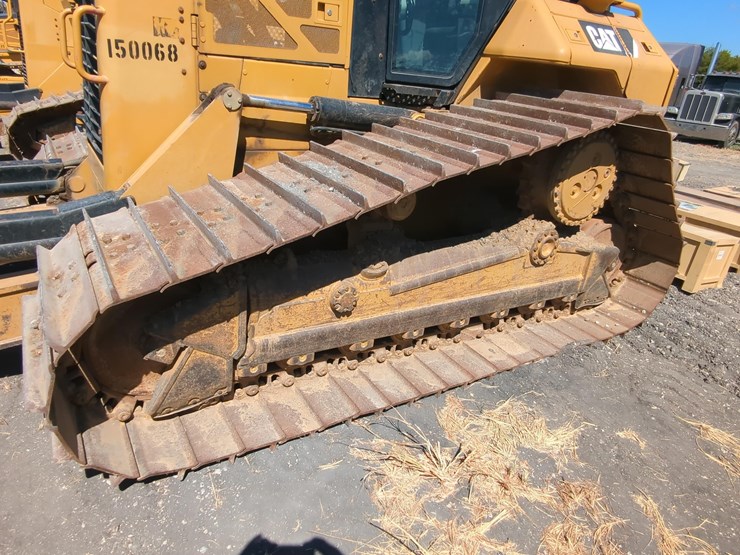 2015-caterpillar-d6n-lgp-image-7