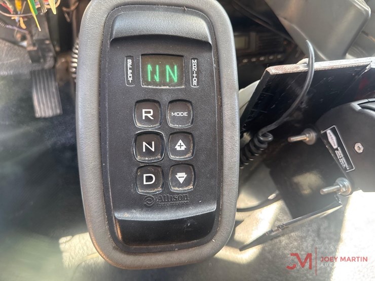 international-durastar-4300-image-24