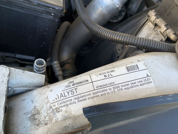 2006-ford-f350-image-10