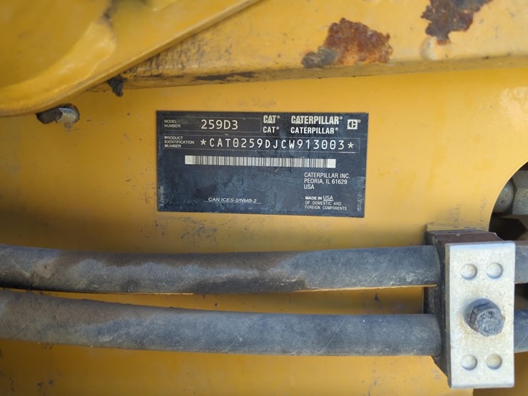 2021-caterpillar-259d3-image-14