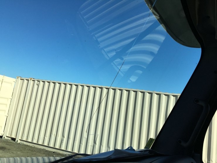 2019-freightliner-m2-106-image-16