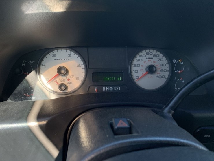 2006-ford-f350-image-8