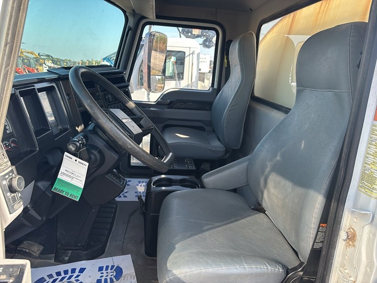 2023-mack-md642r-water-truck-sn:1m2mdaaaxps071901-image-17
