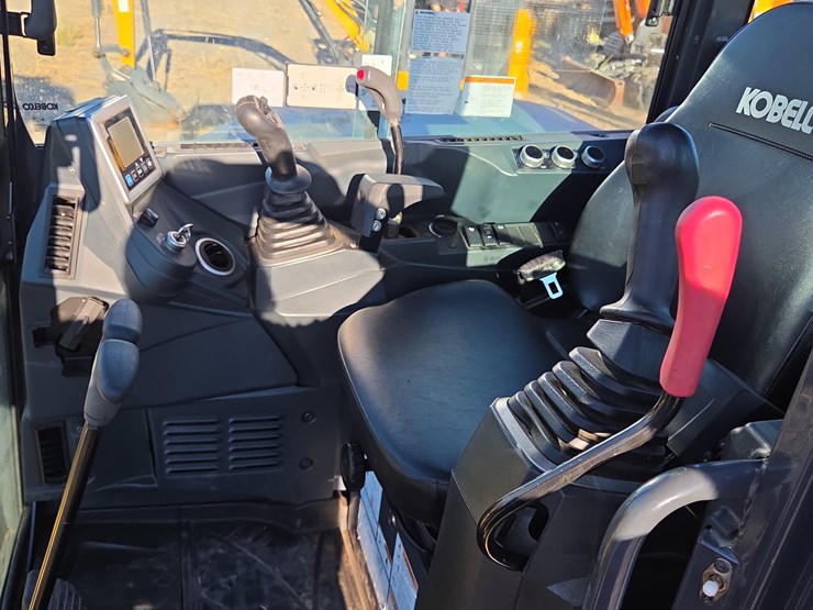 2024-kobelco-sk55srx-7-image-19