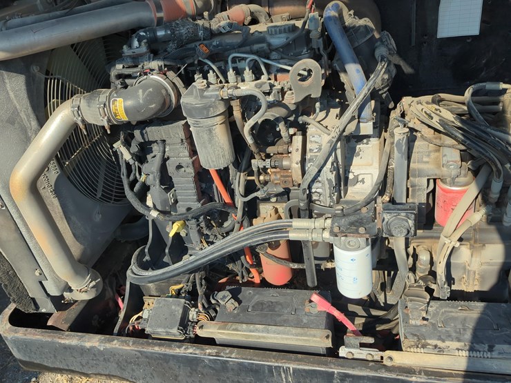 jlg-g10-55a-image-13
