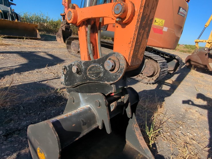 2023-doosan-dx85r-3-image-13
