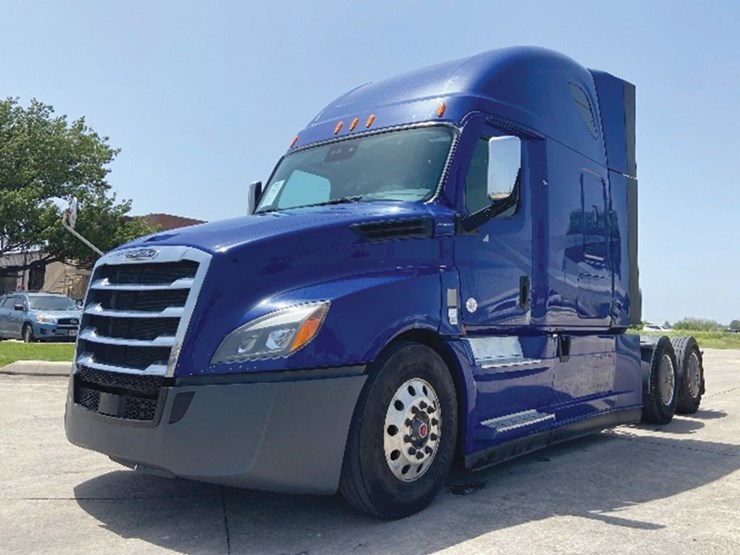 2022-freightliner-cascadia-126-image-1