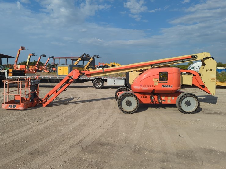 jlg-600aj-image-1
