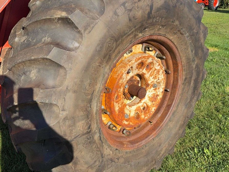 allis-chalmers-d21-image-15