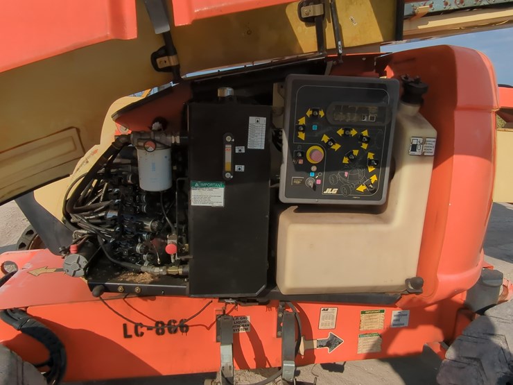 jlg-600aj-image-13
