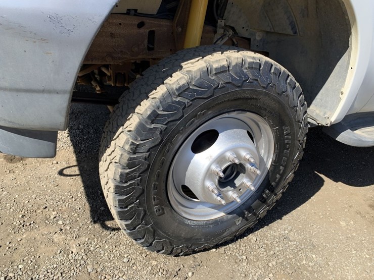 2001-ford-f350-xl-image-14