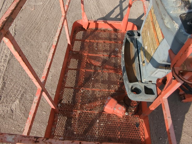 jlg-600aj-image-8