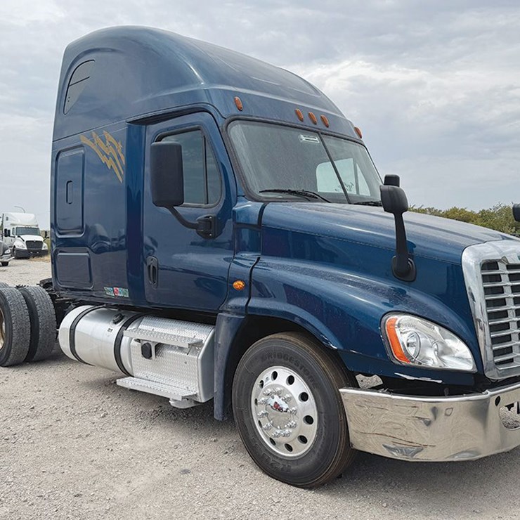 2020 FREIGHTLINER CASCADIA 125