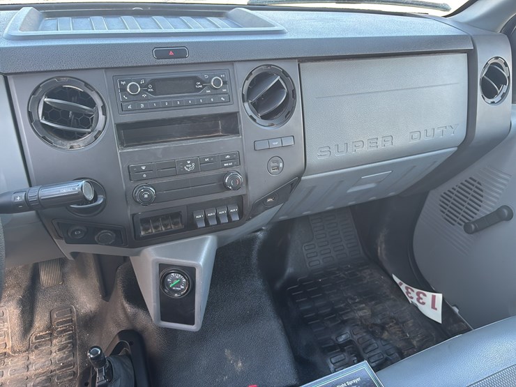 2024-ford-f750-image-20