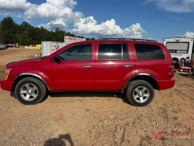 2004-dodge-durango-image-5