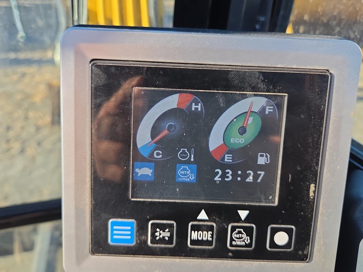 2024-kobelco-sk55srx-7-image-22