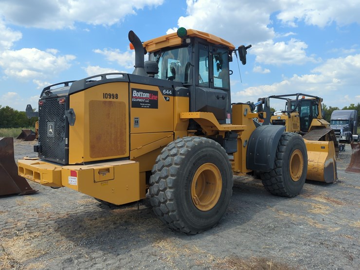 2024-deere-644p-image-4
