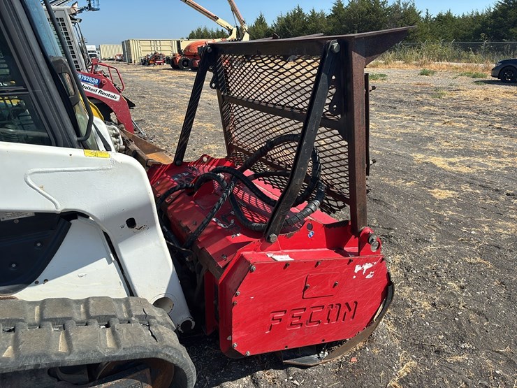2021-bobcat-t76-image-12