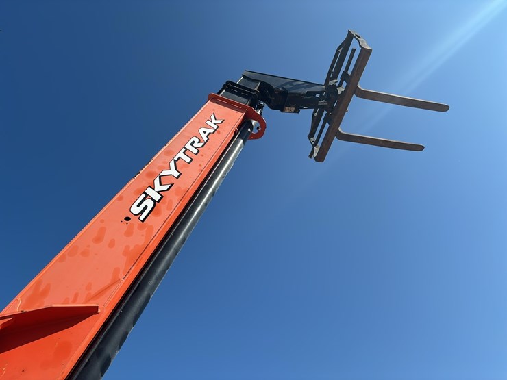 2019-jlg-10042-telescopic-forklift-sn:160095460-4x4,-image-12