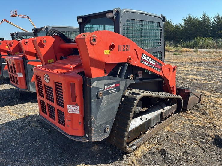 2023-kubota-svl75-2hwc-image-3