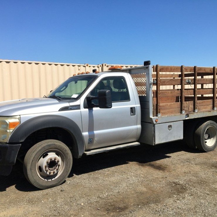 2013 FORD F550 XL