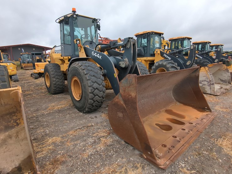 deere-644k-image-3
