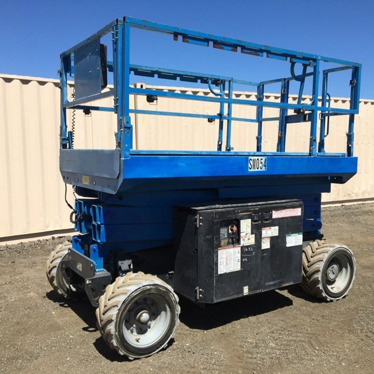 2014 GENIE GS2669BE