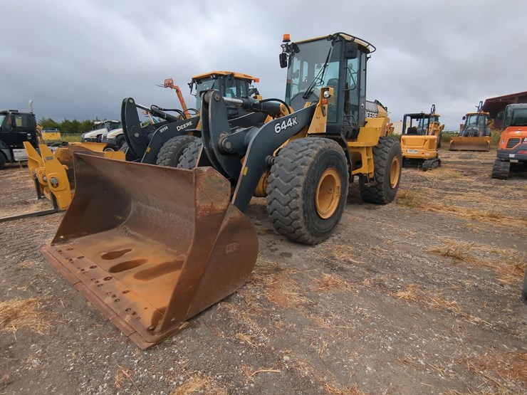 deere-644k-image-2
