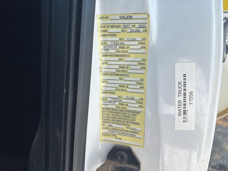2024-ford-f750-image-23