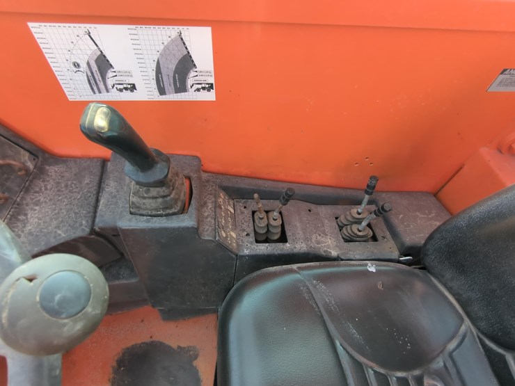 jlg-g10-55a-image-15