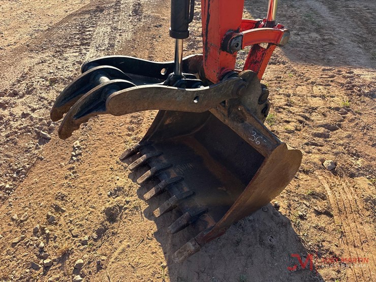 2019-kubota-kx057-4-image-15