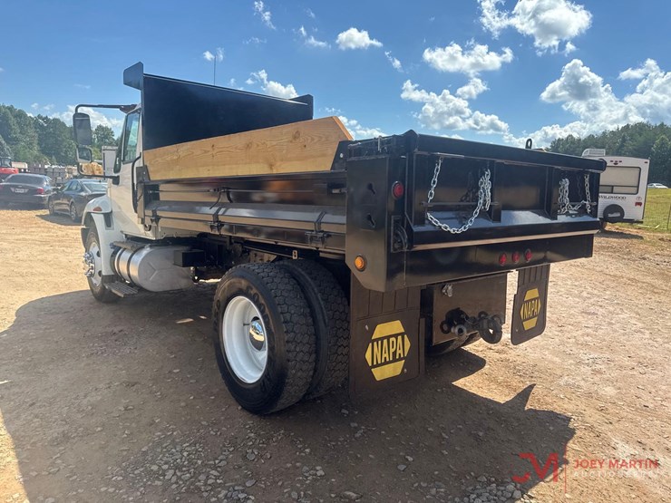 international-durastar-4300-image-7