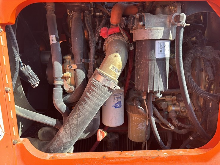 2019-jlg-10042-telescopic-forklift-sn:160095460-4x4,-image-11