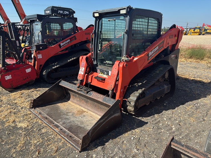 2023-kubota-svl75-2hwc-image-1