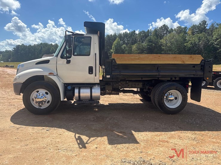 international-durastar-4300-image-9