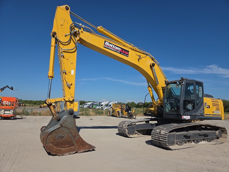 2024-kobelco-sk260-lc-11-image-3