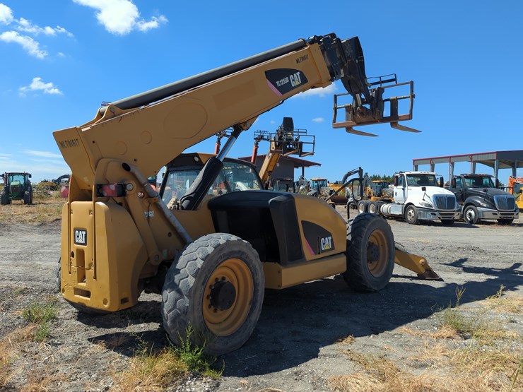 2019-caterpillar-tl1255d-image-4