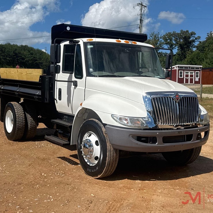 INTERNATIONAL DURASTAR 4300